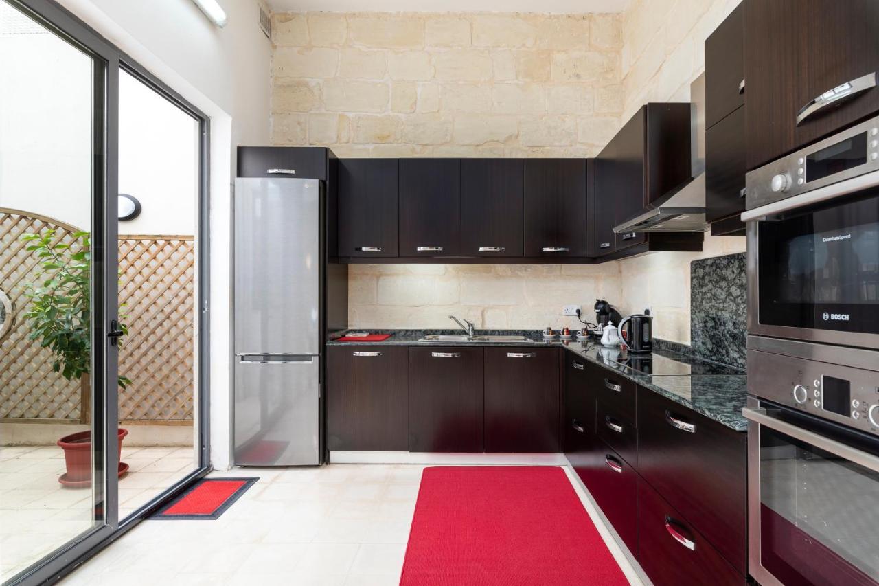 Traditional & Modern Maltese Townhouse - Rooftop Terrace And Sea Views, Close To Birgu Waterfront Cospicua المظهر الخارجي الصورة