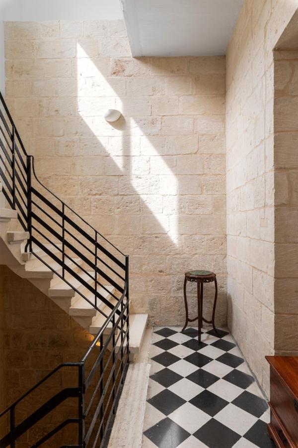 Traditional & Modern Maltese Townhouse - Rooftop Terrace And Sea Views, Close To Birgu Waterfront Cospicua المظهر الخارجي الصورة