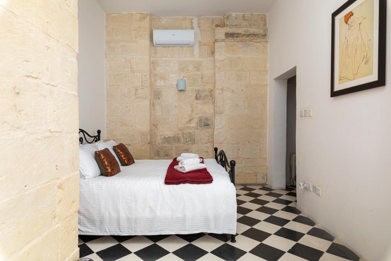 Traditional & Modern Maltese Townhouse - Rooftop Terrace And Sea Views, Close To Birgu Waterfront Cospicua المظهر الخارجي الصورة