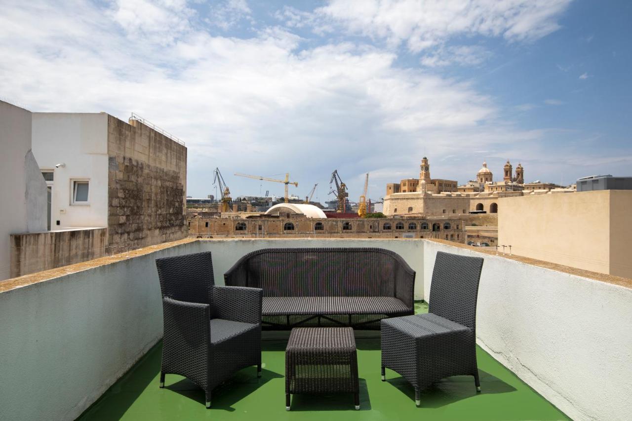 Traditional & Modern Maltese Townhouse - Rooftop Terrace And Sea Views, Close To Birgu Waterfront Cospicua المظهر الخارجي الصورة
